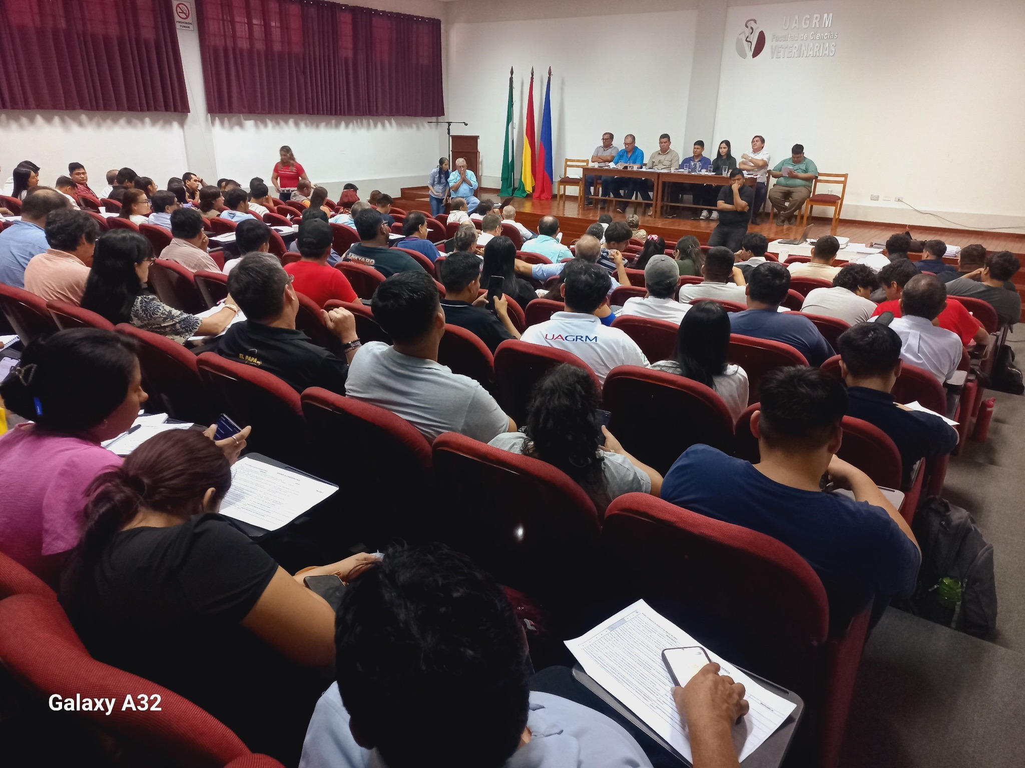 ICU aprueba el Reglamento General de Investigación de la UAGRM