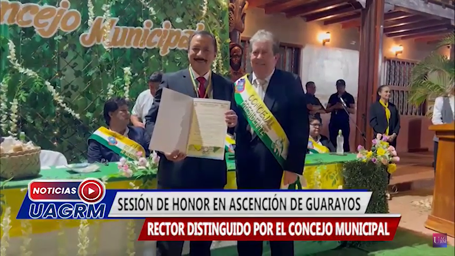 Consejo Municipal y Alcalde de Ascensión de Guarayos otorgaron distinción al Rector de la Uagrm