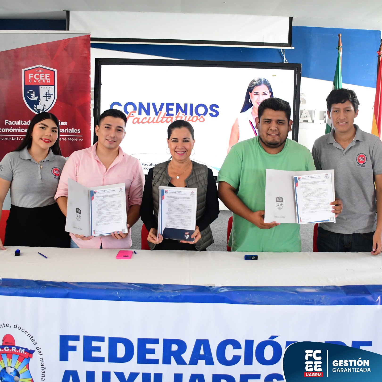 FIRMA DE CONVENIO CON LA FEDERACIÓN DE AUXILIARES DE DOCENCIA UAGRM