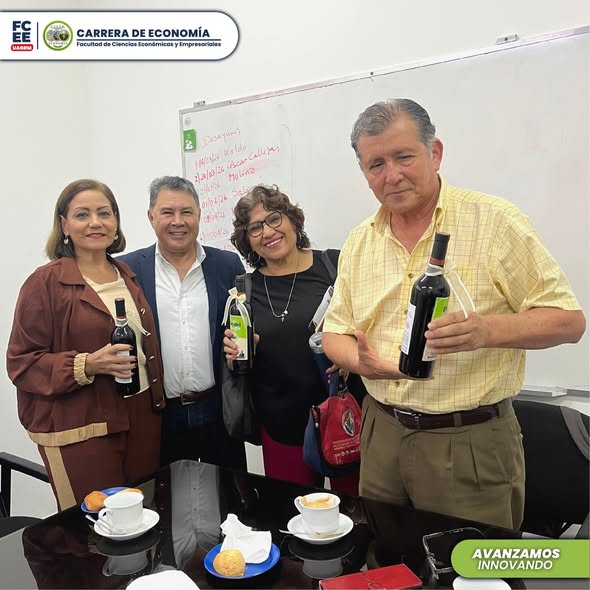 𝗖𝗲𝗹𝗲𝗯𝗿𝗮𝗺𝗼𝘀 𝗮 𝗻𝘂𝗲𝘀𝘁𝗿𝗼𝘀 𝗱𝗼𝗰𝗲𝗻𝘁𝗲𝘀 𝗱𝗲 𝗹𝗮 𝗖𝗮𝗿𝗿𝗲𝗿𝗮...