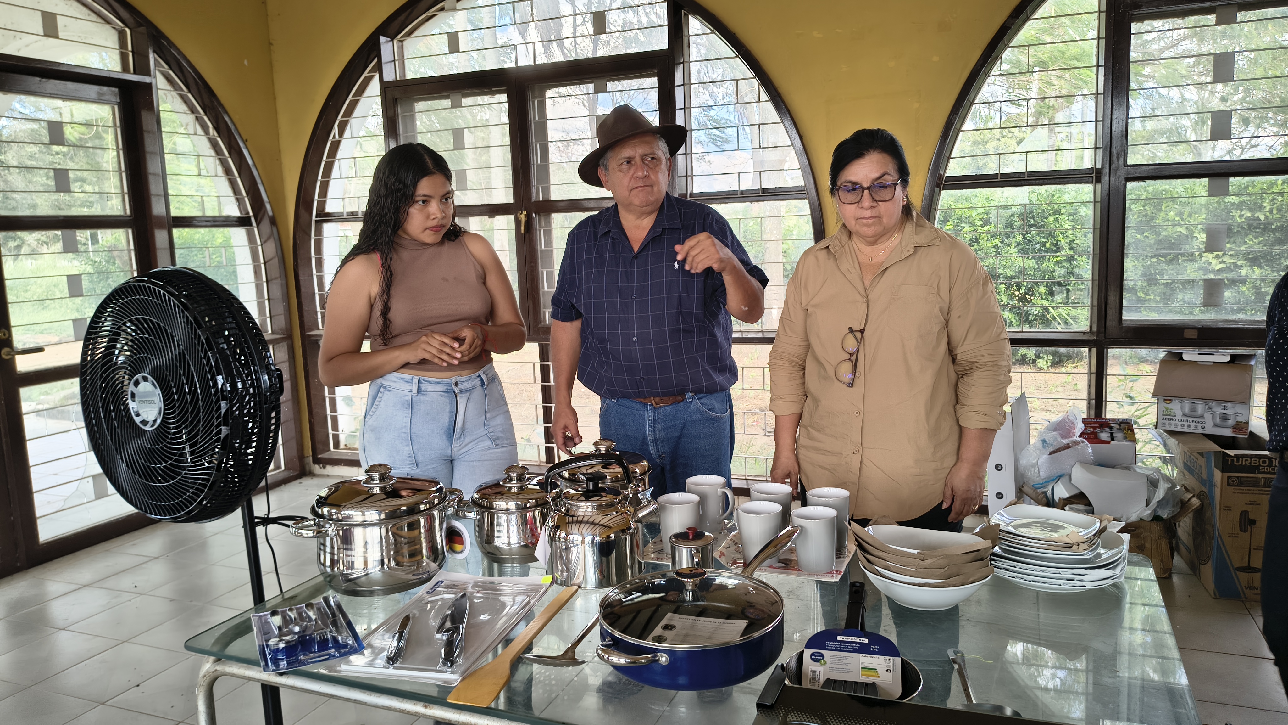 FACULTAD DE VETERINARIA DE LA UAGRM CONSOLIDA EL EQUIPAMIENTO DE SUS CENTROS DE PRÁCTICAS